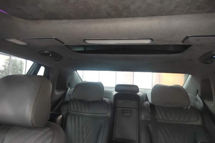 Used Genesis G90 2023 Flagship Edition
