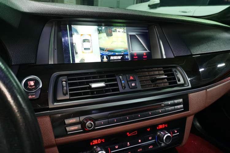 Used BMW 5 Series 2014 525Li Luxury Design Package