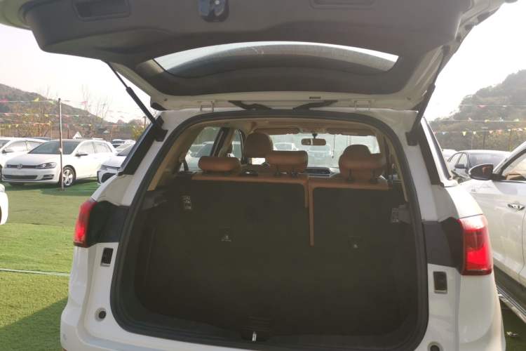 Used Haval H6 Coupe 2016 Blue Label 1.5T Automatic Two-Wheel Drive Urban Model
