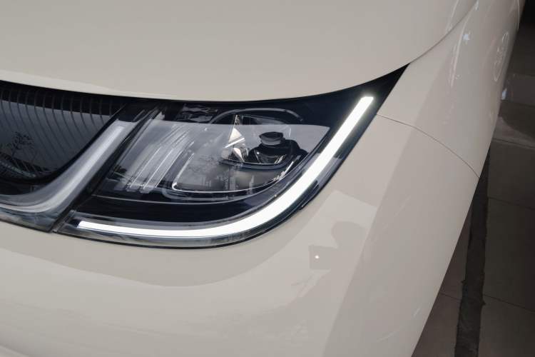 Used BYD Dolphin 2023 420 km Free Version
