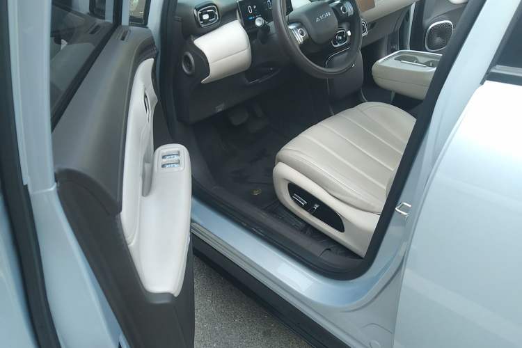 Used AION UT 2025 420 Prestige Edition
