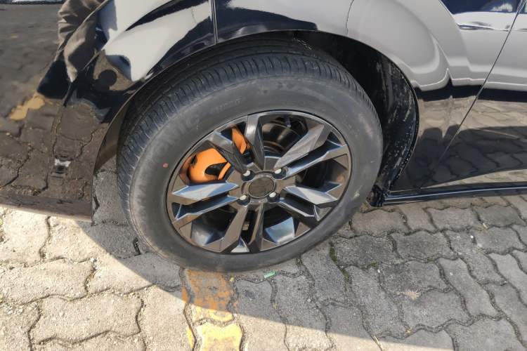 Used Dongfeng Aeolus Yixuan 2023 Mach Edition 1.5L Automatic Chasing Shadow Version
