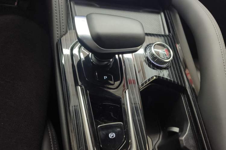 Used Geely Auto Monjaro L 2023 2.0TD High-Power Automatic Two-Wheel Drive Flagship Version
