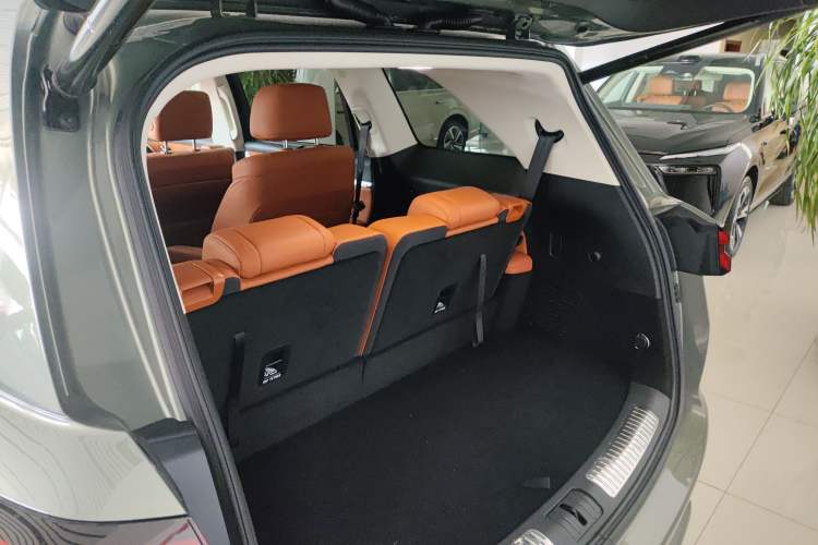 Used Wey Lanshan 2025 Four-Wheel Drive Ultra