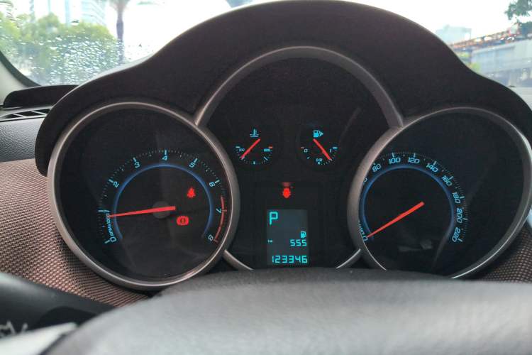 Used Chevrolet Cruze 2013 Hatchback 1.6L Automatic Luxury Model