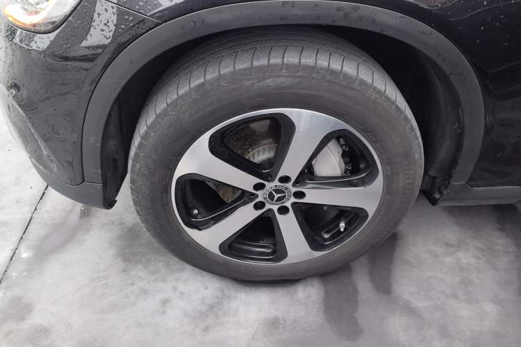 Used Mercedes-Benz GLC 2020 GLC 260 L 4MATIC Dynamic Model