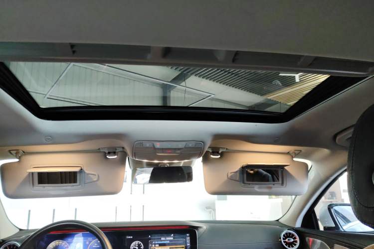 Used Mercedes-Benz CLS 2018 CLS 300 Dynamic Edition
