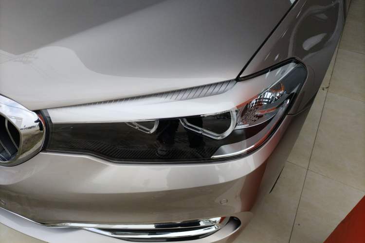 Used BMW 5 Series 2019 525Li Luxury Package
