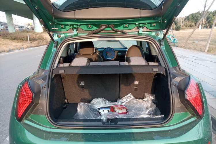 Used  Electric MINI COOPER 2024 452km COOPER SE Artist