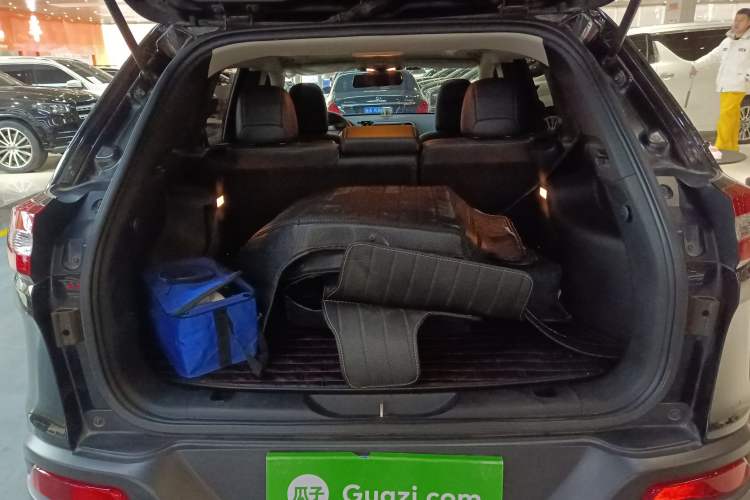 Used  Cherokee 2017 2.0L Superior Edition