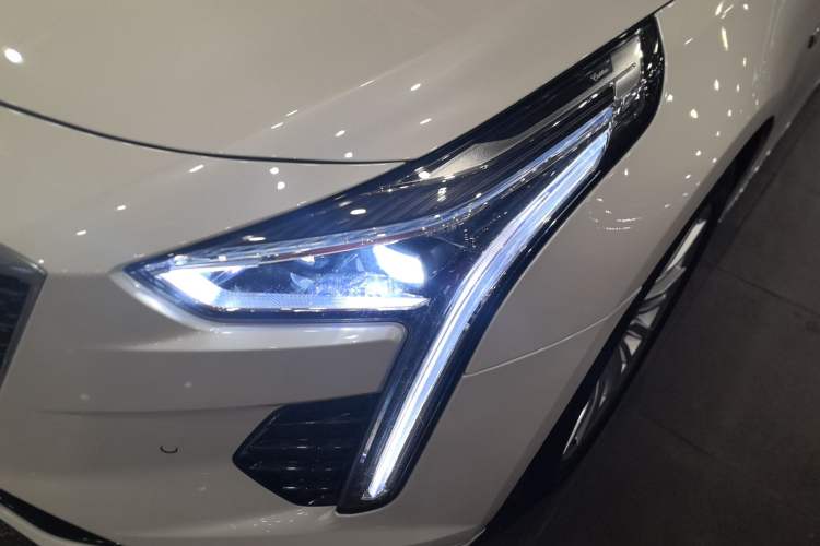 Used Cadillac CT6 2021 28T Luxury Version
