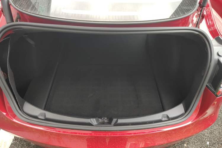 Used Tesla Model 3 2021 Standard Range Rear-Drive Upgraded Version
