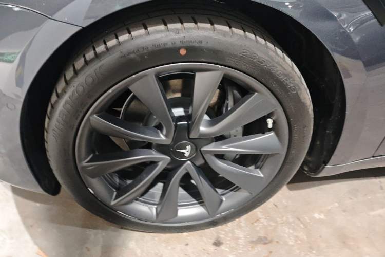 Used Tesla Model 3 2019 Standard Range Rear-Drive Upgraded Version
