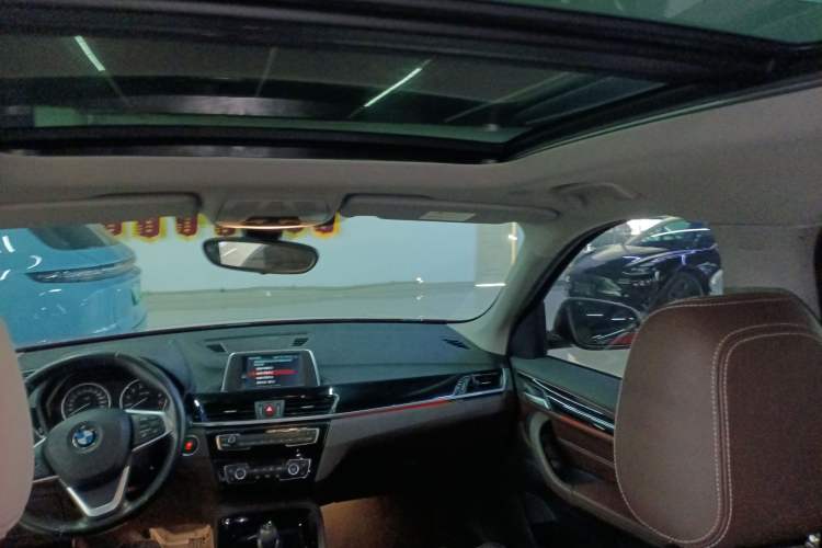 Used BMW X1 2018 sDrive18Li Luxury Model