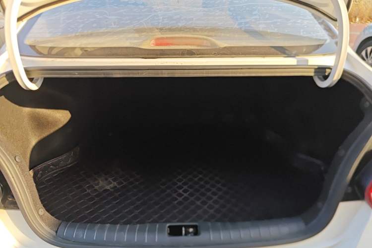 Used Kia Pegas 2019 1.4L Manual Value Edition National VI Standard