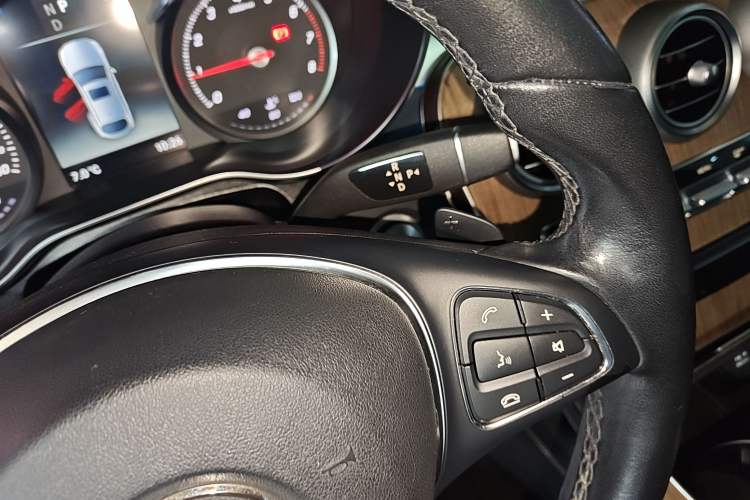 Used Mercedes-Benz GLC Coupe 2018 GLC 260 4MATIC Coupe SUV