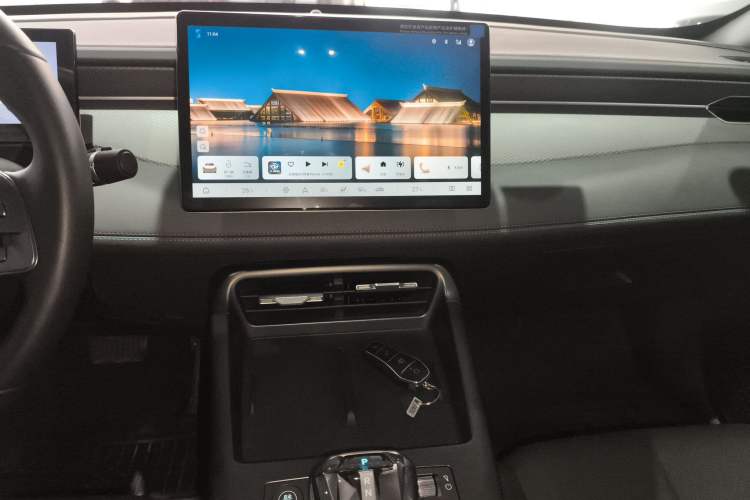 Used BYD Qin PLUS 2025 DM-i Smart Drive 55KM Beyond Model
