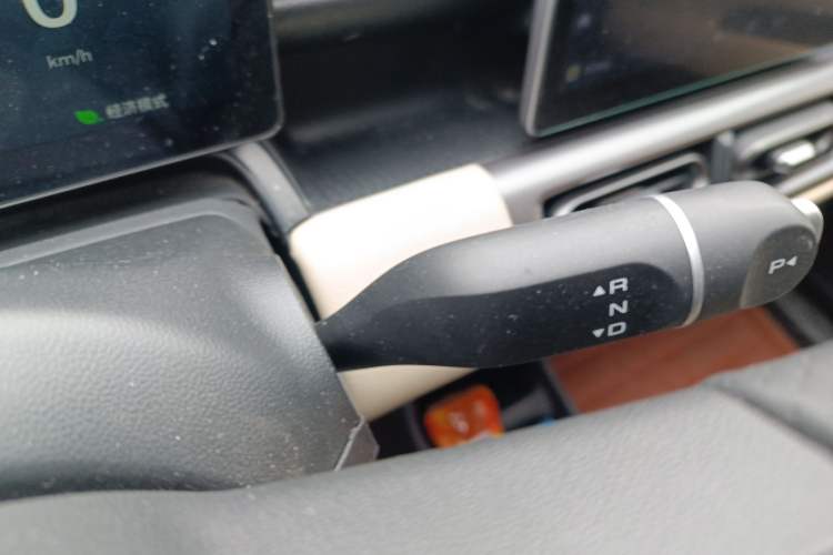 Used Wuling Bingo PLUS 2024 401 km Range 5-Seater Version