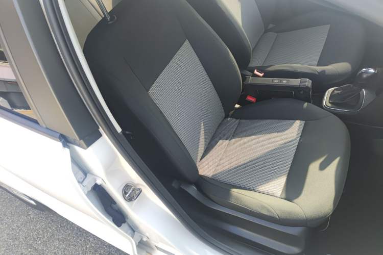 Used Volkswagen Polo 2018 1.5L Automatic Advanced Driving Model
