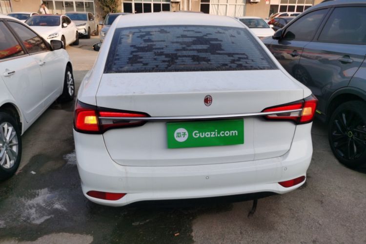 Used Roewe i5 2020 1.5L Automatic 4G Connected Linghao Edition