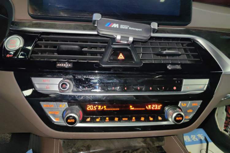 Used BMW 5 Series 2022 525Li M Sport Package
