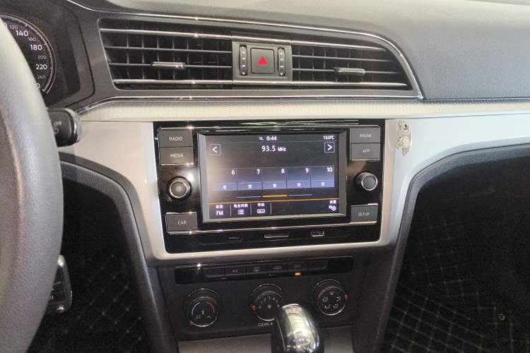 Used Volkswagen Lamando 2021 230TSI DSG Fashion Edition
