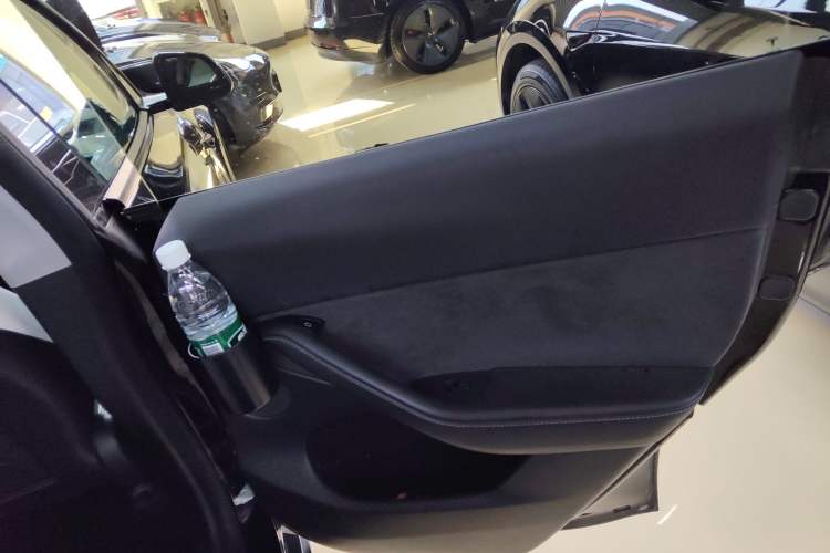 Used Tesla Model Y 2021 Performance High-Performance All-Wheel-Drive Version
