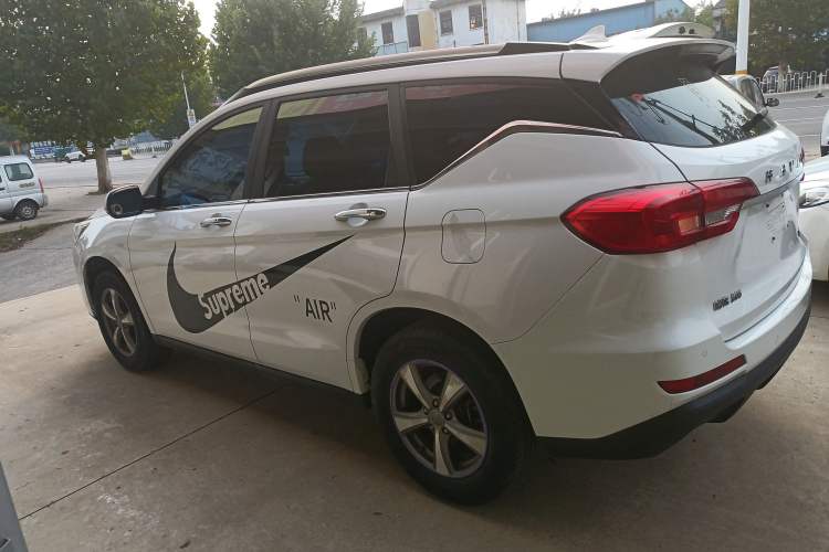 Used Haval M6 2017 1.5T Manual Two-Wheel Drive Elite Model
