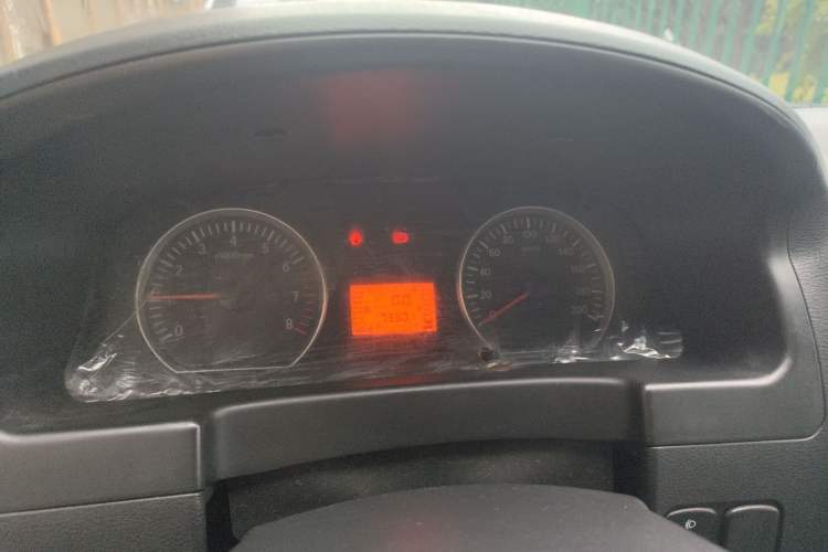 Used FORTHING Lingzhi 2016 M3 1.6L 7-Seater Comfort Model China IV Standard