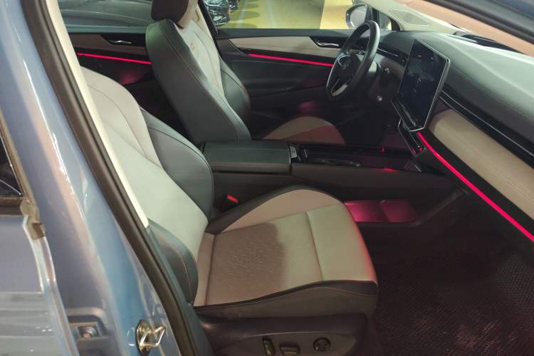 Used Volkswagen ID.7 VIZZION 2024 AIR model