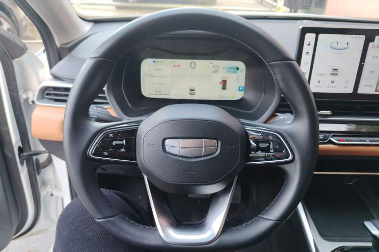 Used Geely Auto Emgrand 2025 4th Generation 1.5L CVT Flagship Version