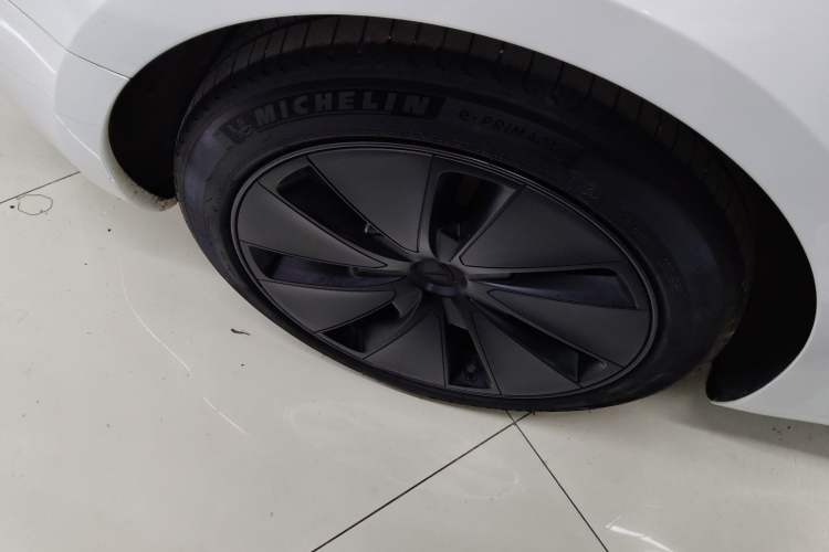 Used Tesla Model 3 2023 Rear-Wheel-Drive Version