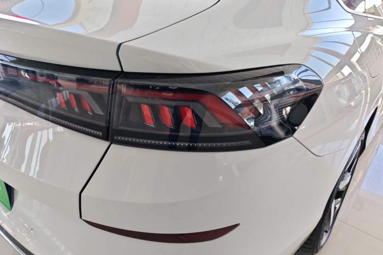 Used Volkswagen Lamando 2024 Lavida L 280TSI DSG Cool & Spicy Edition
