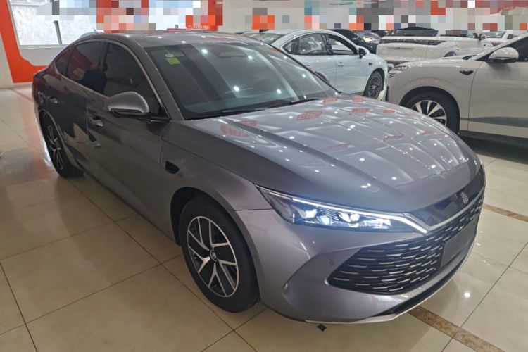 Used BYD Qin L 2025 DM-i Smart Drive 120KM Leading Model
