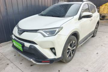 Used Toyota RAV4 2016 2.0L CVT Two-Wheel Drive Fashion Edition China V Standard