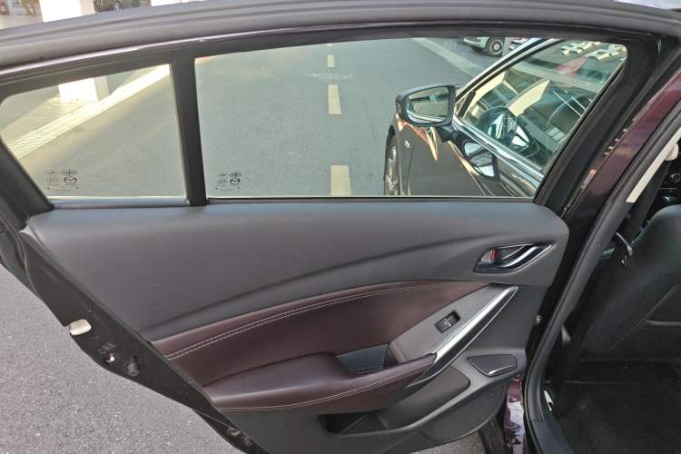 Used Mazda Atenza 2017 2.5L Skyactiv Sport Edition
