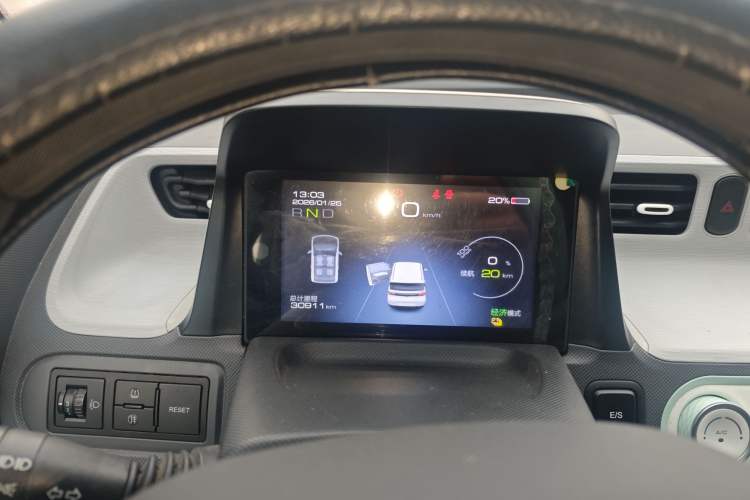 Used Wuling Hongguang MINIEV 2021 Macaron Fashion Edition Lithium-Ion Battery