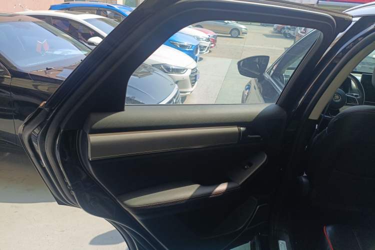 Used BYD Tang 2019 2.0T Automatic SmartConnect Prestige 7-Seater China VI Standard
