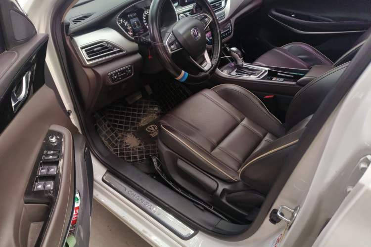 Used Changan Raeton CC 2018 1.5T Automatic Haoya Model China V Standard