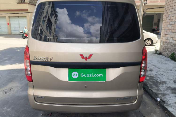 Used Wuling Hongguang V 2022 1.5L Jingqu Version Hydraulic Power Steering LAR
