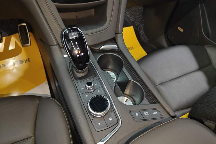 Used Cadillac XT5 2022 2.0T Four-Wheel Drive Luxury Version (Hummingbird Edition)
