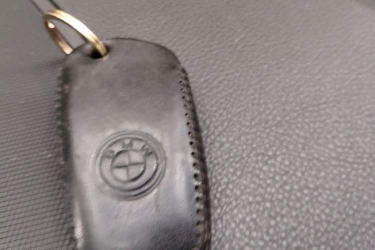 Used BMW 5 Series 2014 525Li Leading Model
