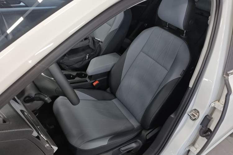 Used Volkswagen Lavida 2024 1.5L Automatic 5 Million Edition