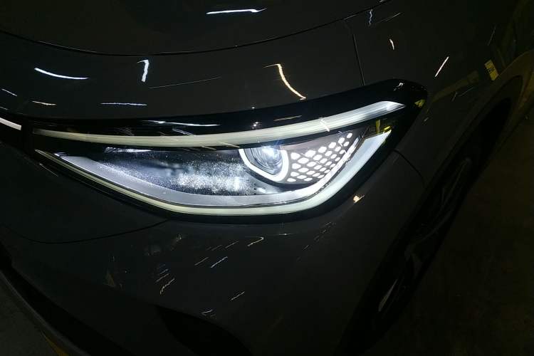 Used Volkswagen ID.4 CROZZ 2021 Long-Range PURE+ Two-Wheel Drive Version
