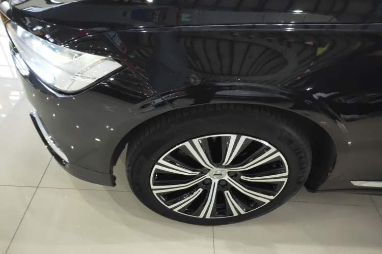 Used Volvo S90 2022 B5 Zhiyi Luxury Edition
