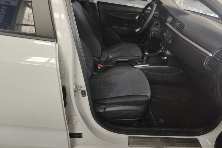 Used Kia K2 2017 Sedan 1.4L Automatic GLS