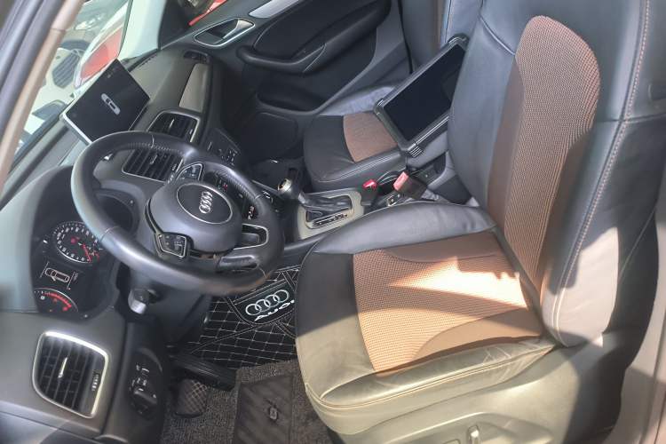 Used Audi Q3 2016 30 TFSI Fashion Model
