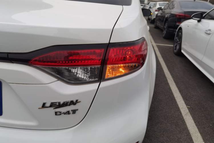 Used Toyota Levin 2023 185T CVT Luxury Edition
