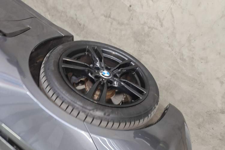 Used BMW 4 Series 2017 425i Gran Coupe Leading Model with M Sport Package
