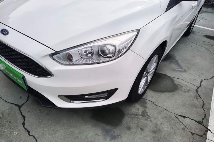 Used Ford Focus 2017 Hatchback 1.6L Automatic Fashion Edition Smart Drive Version